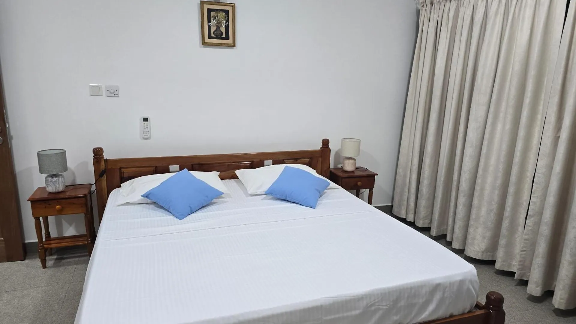 Lovers Paradise Self-Catering Au Cap Seychellen